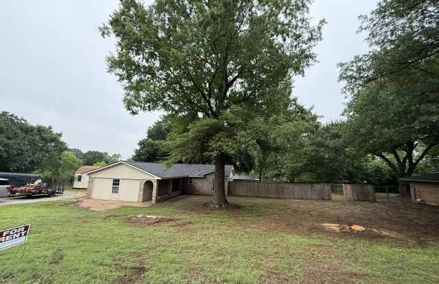 401 Chickasaw Avenue