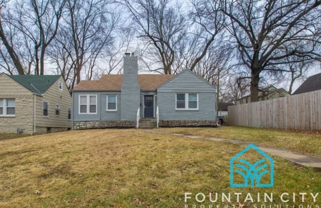 1811 East 75th Street - 1811 East 75th Street, Kansas City, MO 64131