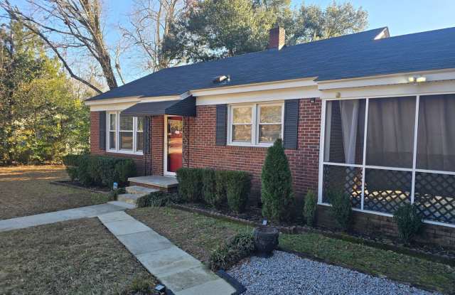 2 bed 1 bath brick house