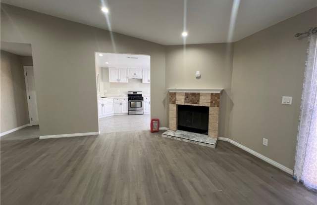 1531 E Avenue R6
