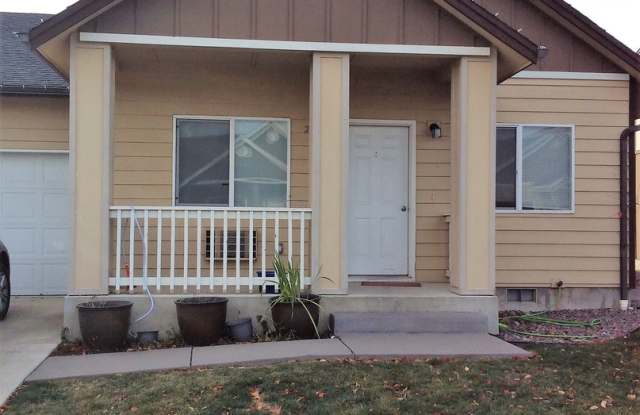 Photo of 2206 Jakob