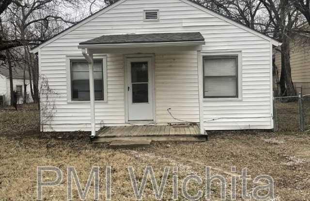 420 S Kessler St - 420 South Kessler Street, Wichita, KS 67213