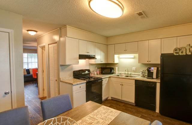 4131 Bonaparte Dr Unit A22