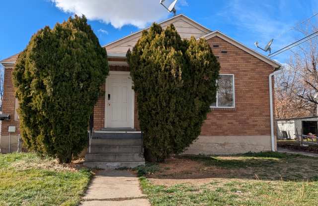 Photo of 426 Navajo St