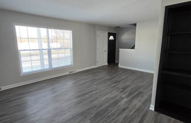 Photo of 5839 S Illinois Ave