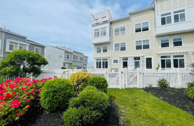 138 Beach 74th Street