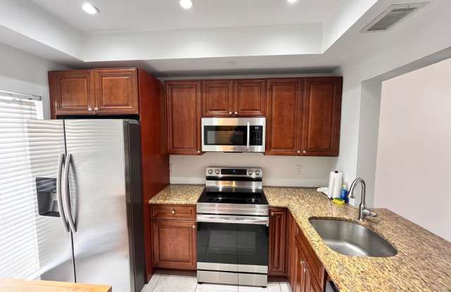 2249 Southwest 15th Street