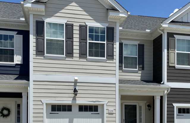 5250 Lombard St - 5250 Lombard Street, Chesapeake, VA 23321