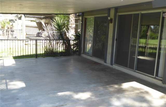 6292 Avenue Juan Diaz