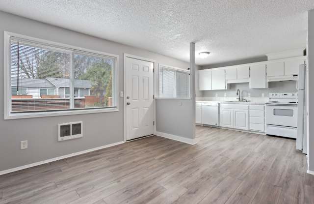 Photo of Cackamas Court