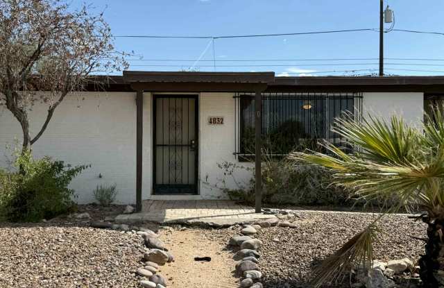 Photo of 4832 East 24th Street