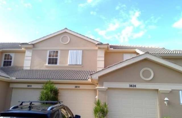 Photo of 13821 Lake Mahogany Boulevard unit: 3814