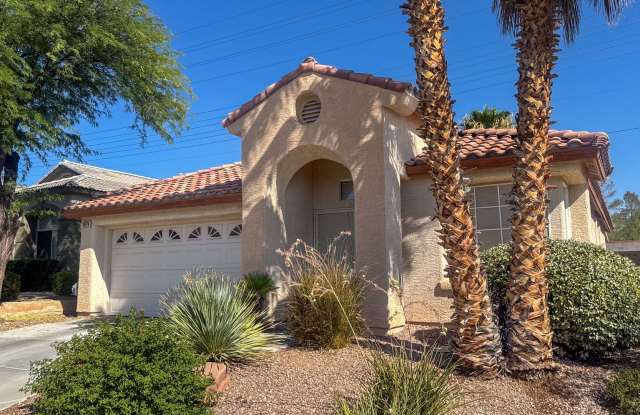Summerlin North Single-Story 3-Bedroom Home with Covered Patio