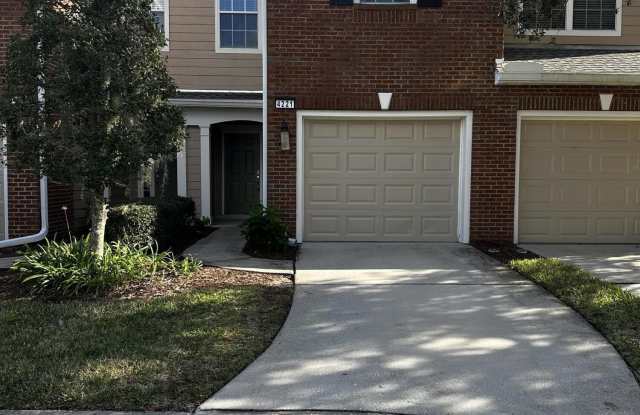 4221 MARBLEWOOD Lane