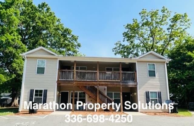 916 Avon Ave Apt 101 - 916 Avon Avenue, Burlington, NC 27215