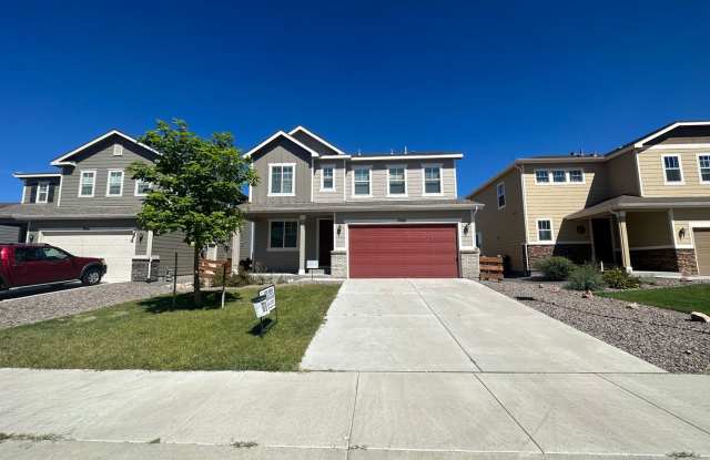 Newer 3 bedroom in Meadowbrook Crossing