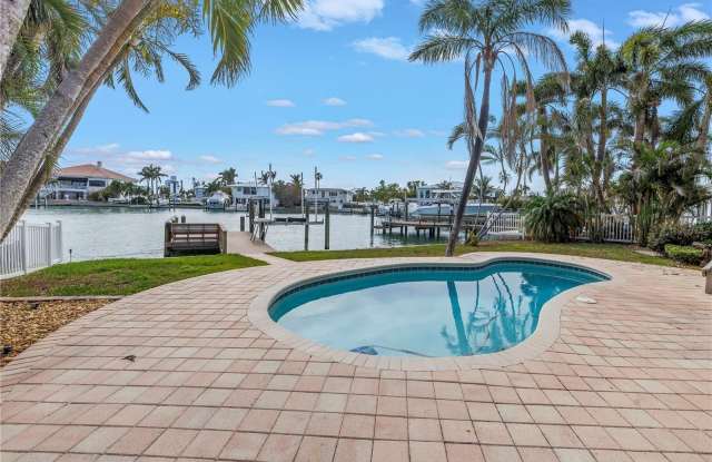 10128 YACHT CLUB DRIVE