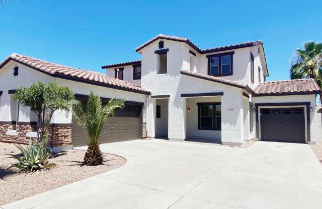 19668 E Carriage Way