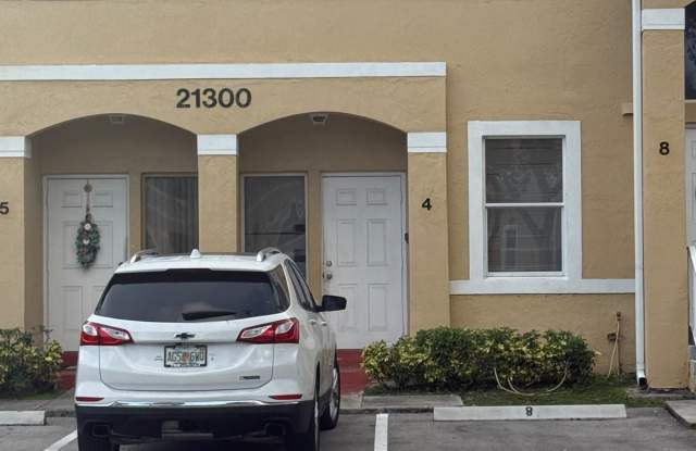 Photo of 21300 NE 8th court#3004