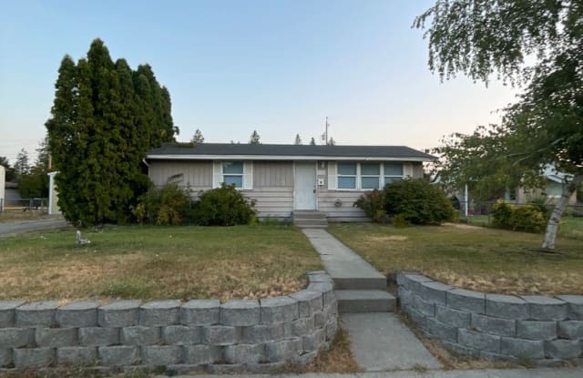 1312 W Bismark - 1312 West Bismark Avenue, Spokane, WA 99205