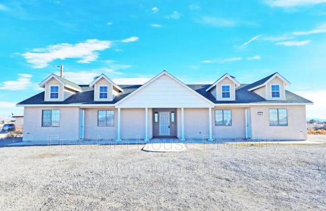 Photo of 1521 Old West Avenue