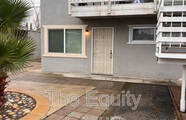 321 E Elm Street