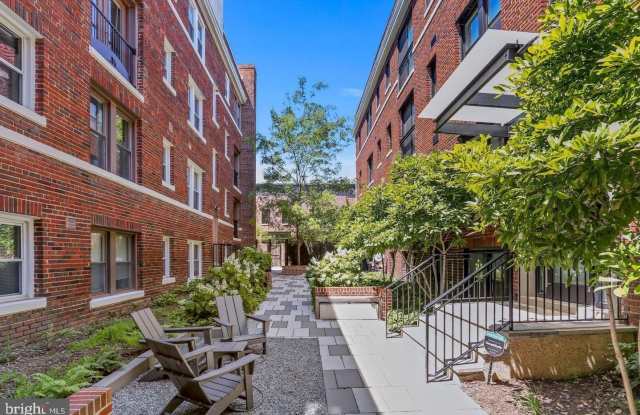 Photo of 129 W Street NW unit: 204