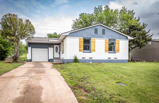 Photo of 2411 Northwest 35th Street