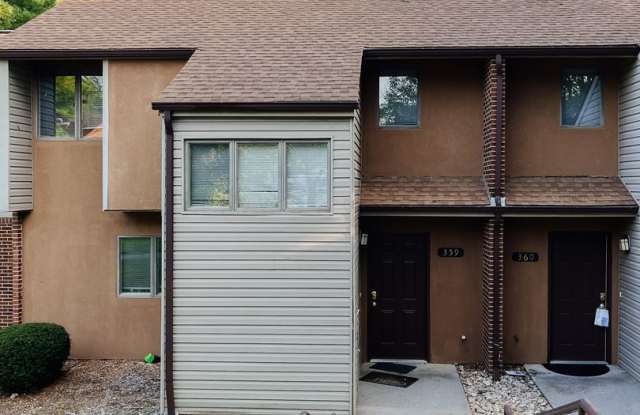 3 Bedroom 2.5 Bath Townhouse