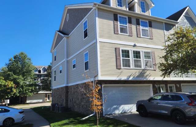 5551 Boston Ct