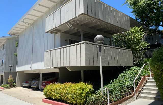 Photo of 2 bedroom 2 bath, large patio deck, community pool