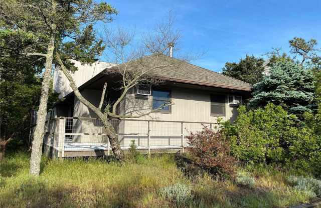373 Dehnhoff Walk