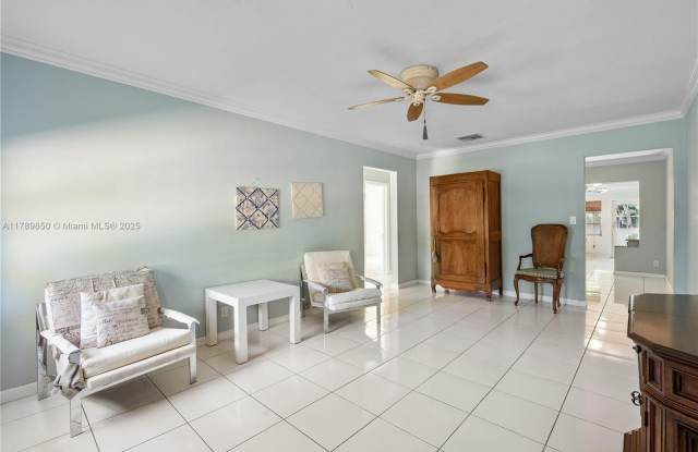1337 NE 16th Ave