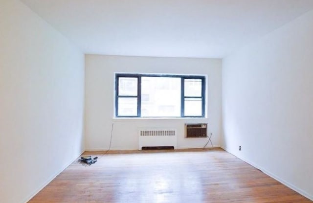 345 E 72nd St 1B - 345 East 72nd Street, New York City, NY 10021