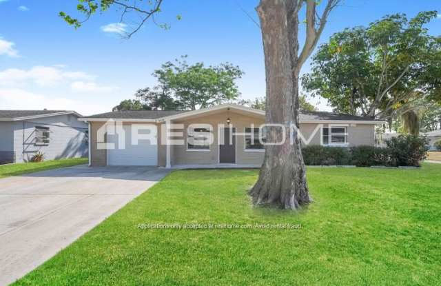 4426 Terry Loop