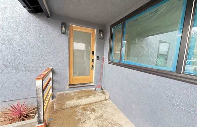 11707 Atkinson Avenue