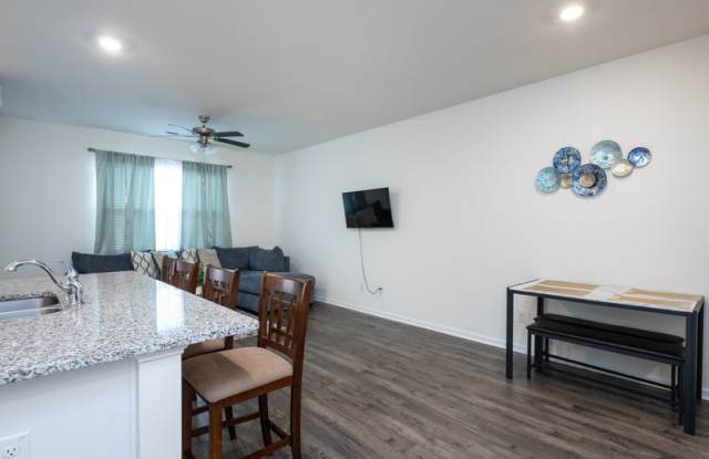 1304 Speckle Park Way