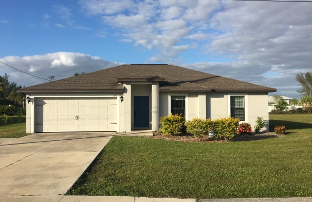 1311 Trafalgar Parkway - 1311 Trafalgar Parkway, Cape Coral, FL 33991