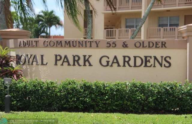 6650 Royal Palm Blvd