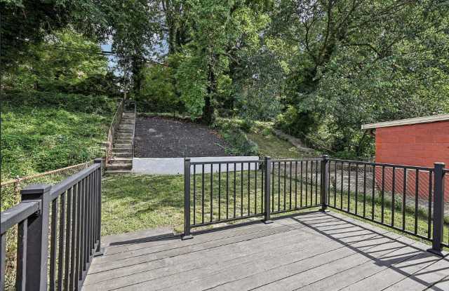 674 Brandywine Street Southeast