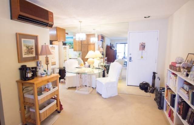 Photo of Senior 62+ 1-bedroom Condo For Rent In UTC