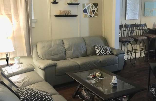 Photo of 6 Lathrop St