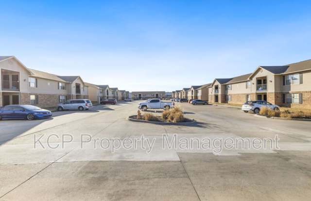 6400 Massard Road - 601