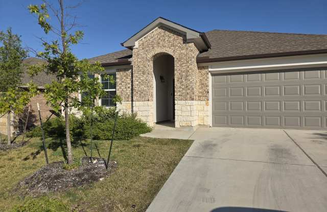 Photo of 2421 Corriente Path