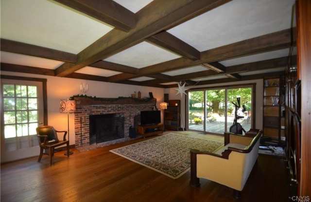 6891 Woodchuck Hill Road