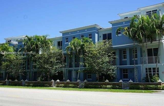 Photo of 7738 NW 5th St