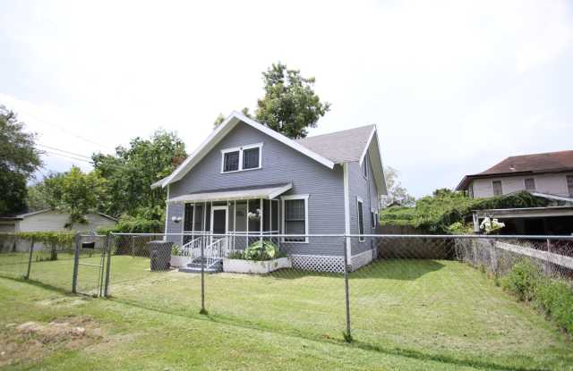 Photo of 333 Liberty Ave., Port Arthur, TX 77640