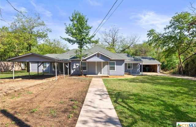 133 W 13th Avenue - 133 West 13th Avenue, Belton, TX 76513