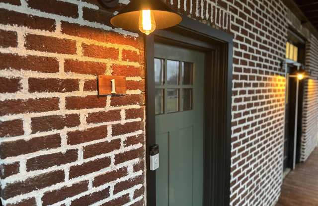 530 Spring Street Northwest - 1