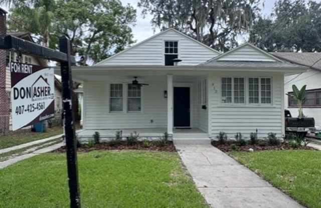 3/2 single family home in Historic Eola Heights district!